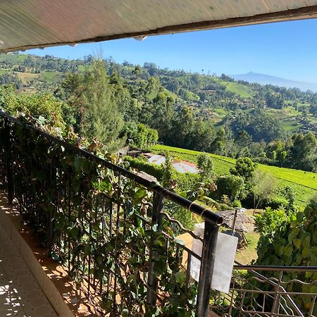 Ranges View Lodge Staycation Kiamuturi Екстер'єр фото